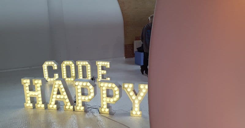 Как поднять монорепо с пятью сервисами и не потеряться в портах