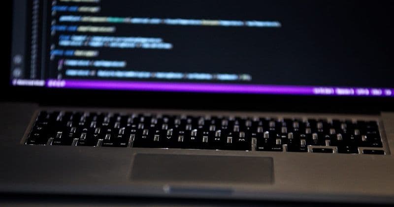 Когда языковые модели врут про то, что они улучшаются