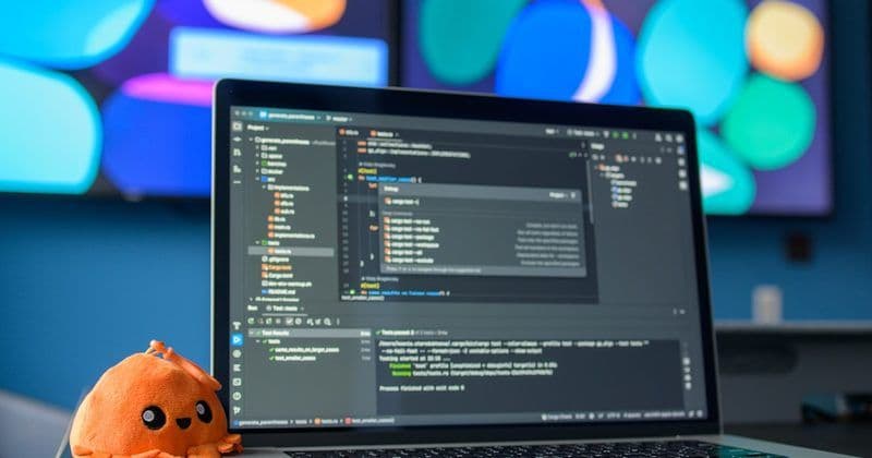 FastCode: Как AI помогает разобраться в чужом коде за секунды